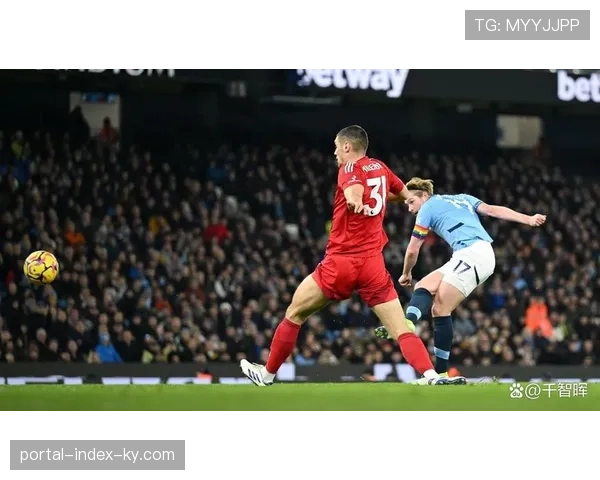 曼城德布劳内助攻数下滑，中场创造力断层影响进攻体系运转